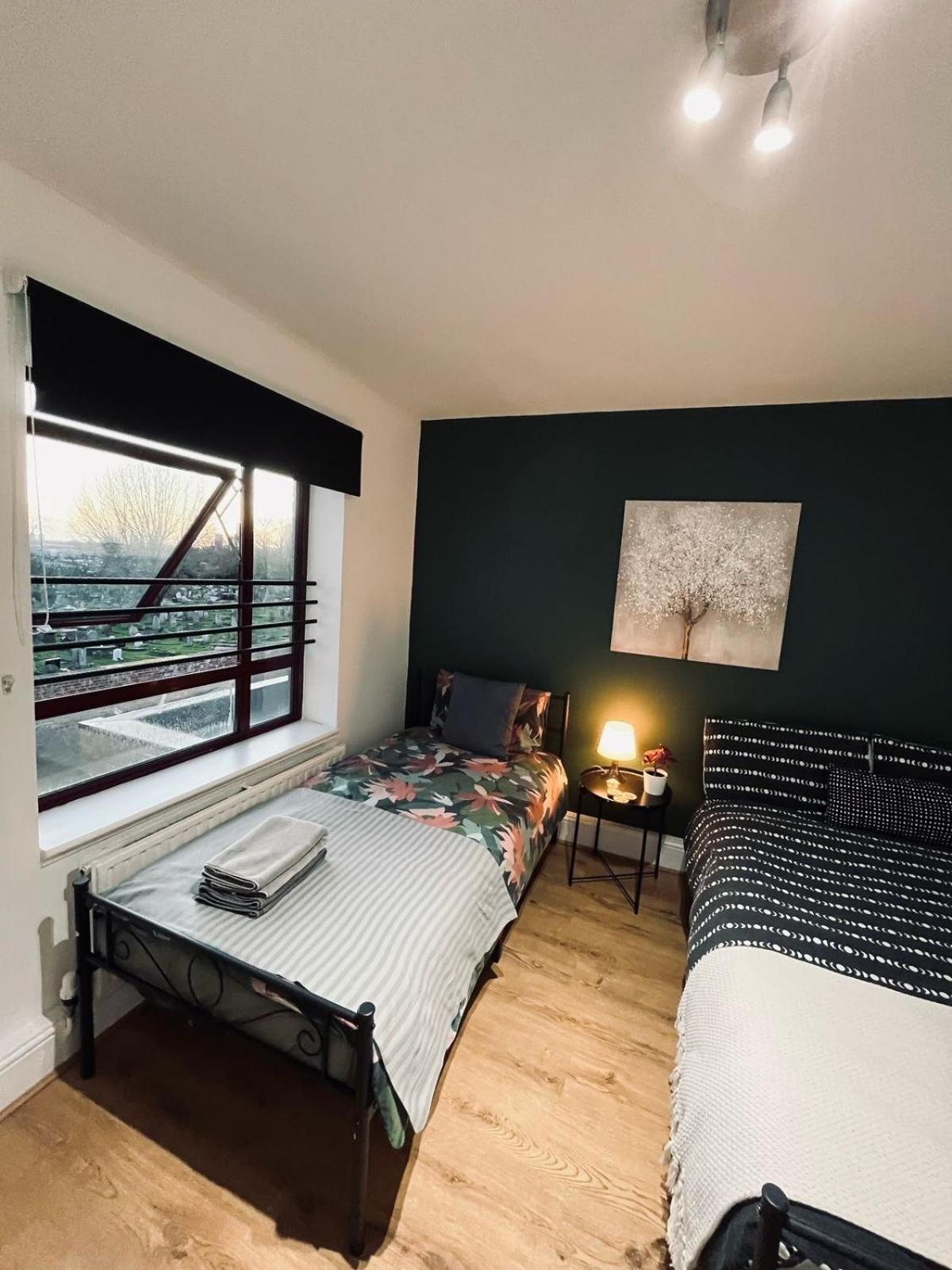 Portobello Guest Rooms 런던 외부 사진